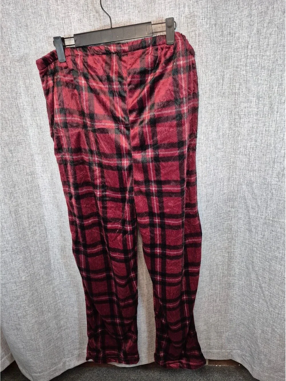 Essential Loungewear Men’s Red Black Plaid Minky Fleece Pajama Pants 2XL NWT